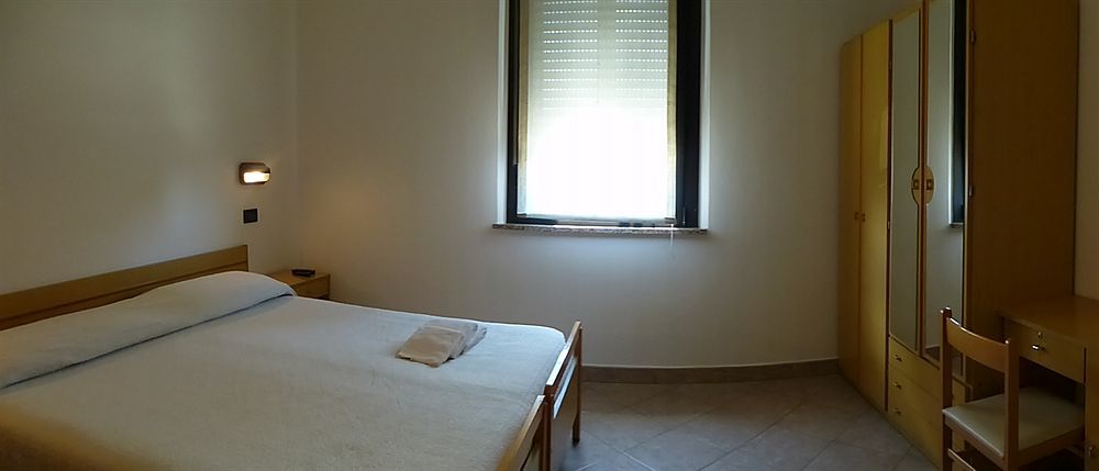 Hotel Daniela Ferrara Esterno foto